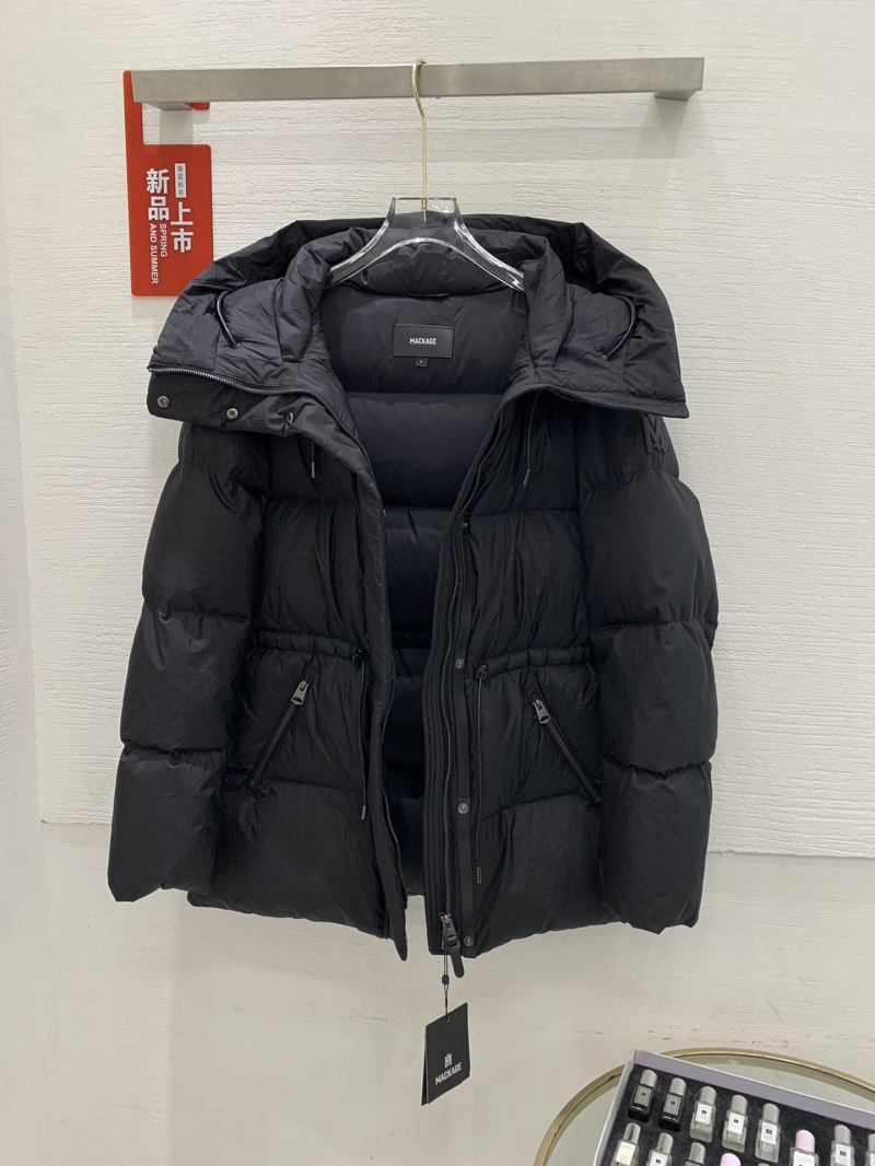 MACKAGE
